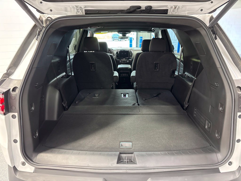 Used 2023 Chevrolet Traverse LT AWD/4WD image 42