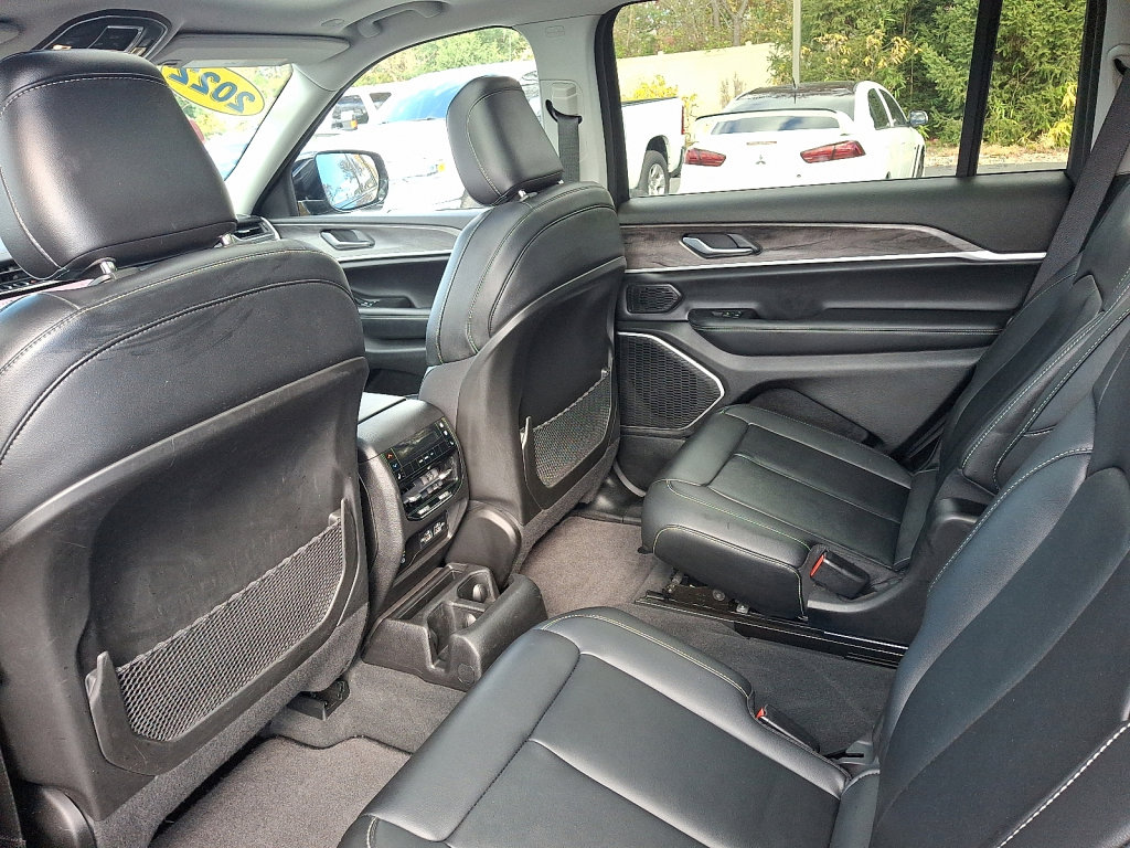 Certified 2022 Jeep Grand Cherokee L Limited image 20