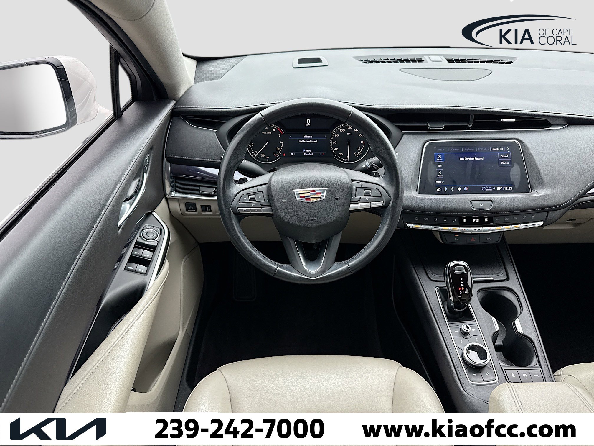 Used 2023 Cadillac XT4 Luxury w/ Driver Awareness Package image 17