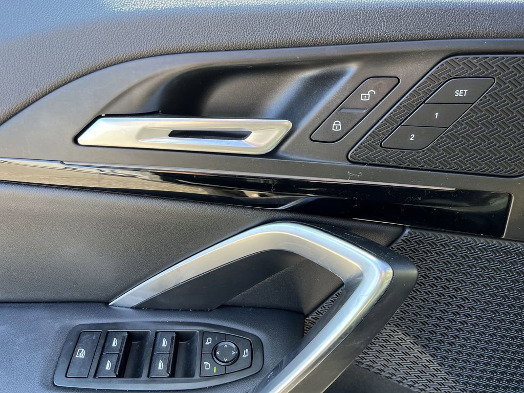 Certified 2023 BMW X1 xDrive28i w/ Convenience Package image 13