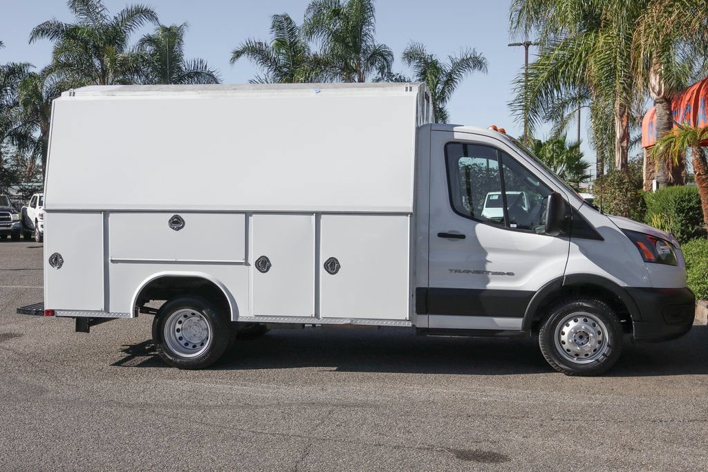 Used 2022 Ford Transit 350 DRW RWD image 11