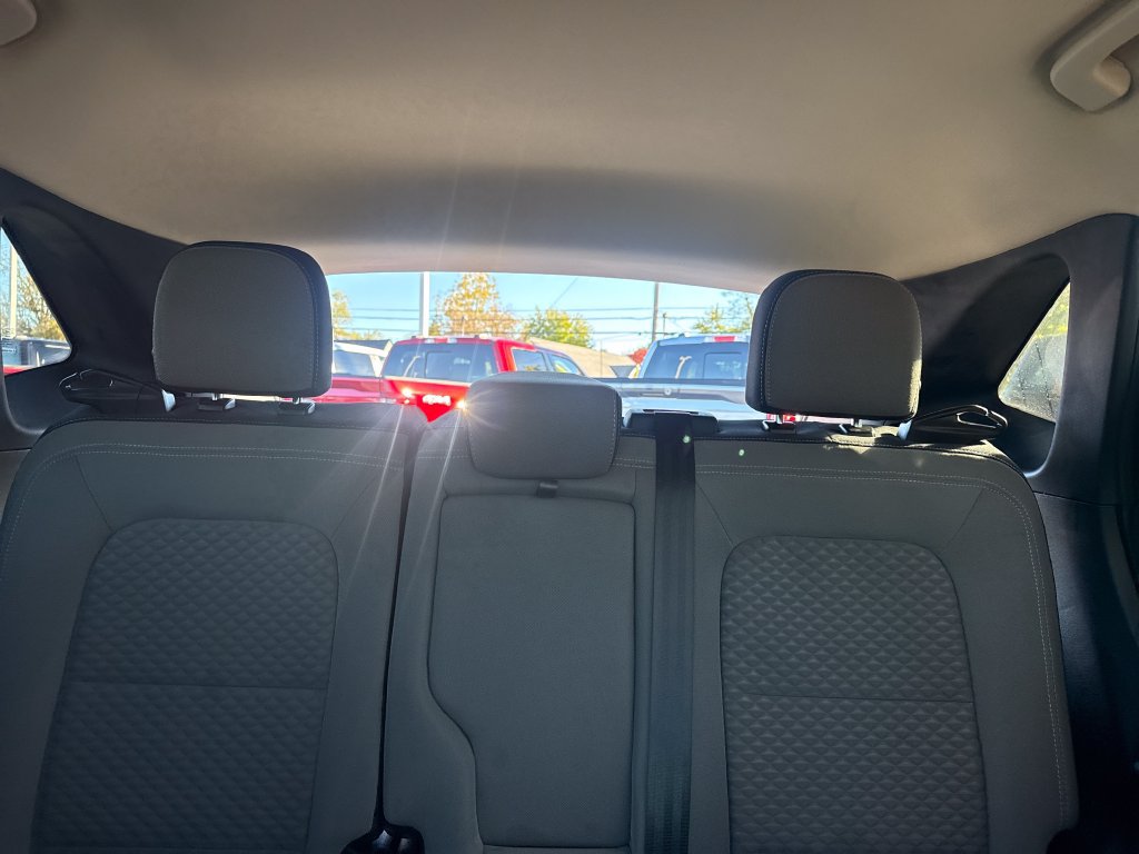 Used 2020 Ford Escape SE FWD image 37