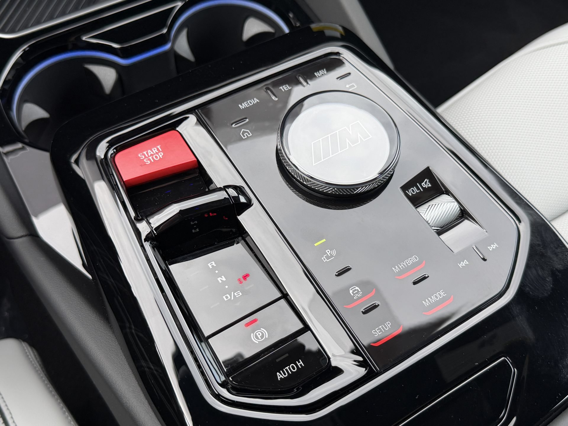 New 2027 BMW M5 Touring AWD/4WD image 27