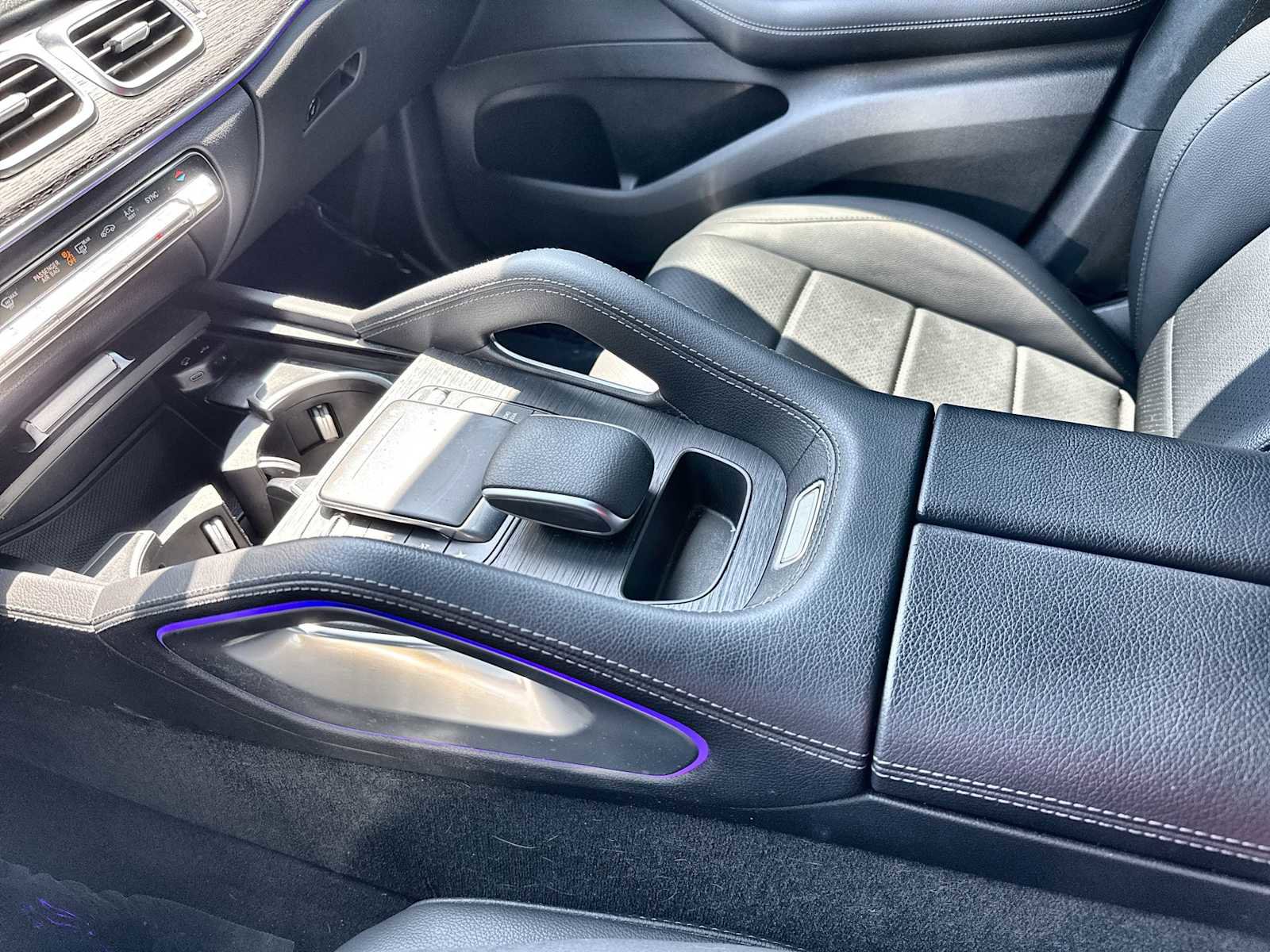 Used 2022 Mercedes-Benz GLE 350 4MATIC image 22