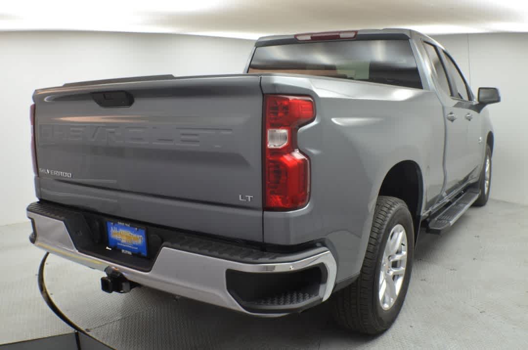 Used 2019 Chevrolet Silverado 1500 LT w/ Texas Edition RWD image 10