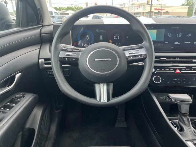 Used 2025 Hyundai Tucson SEL FWD image 14