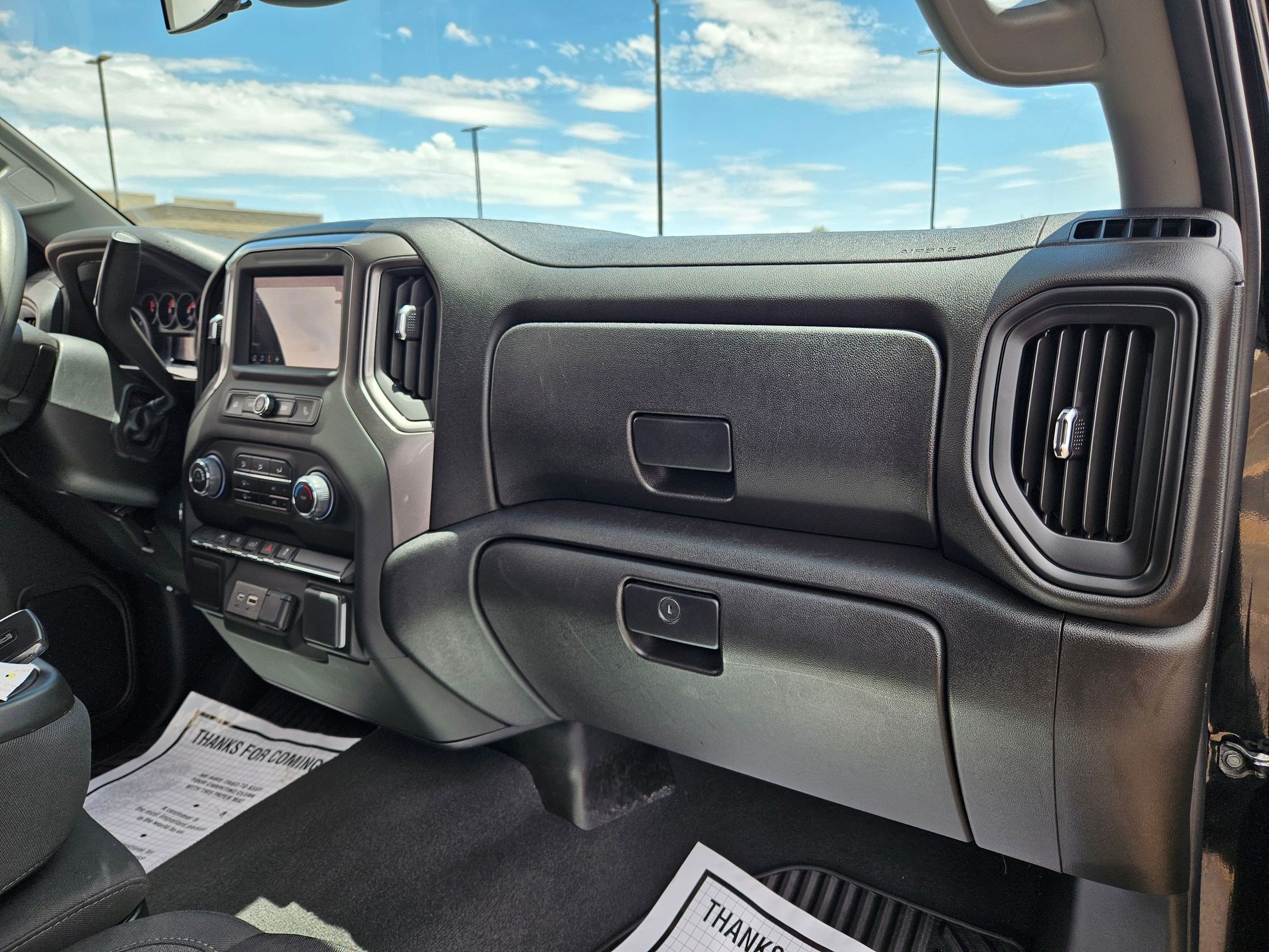 Certified 2025 Chevrolet Silverado 1500 Custom AWD/4WD image 27