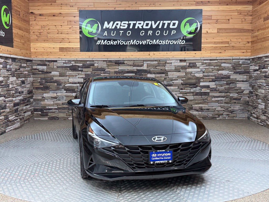 Certified 2023 Hyundai Elantra SEL FWD image 2
