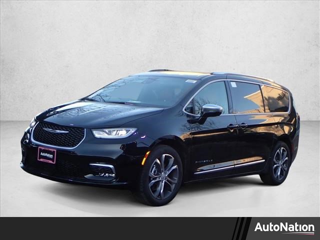 New 2026 Chrysler Pacifica Pinnacle