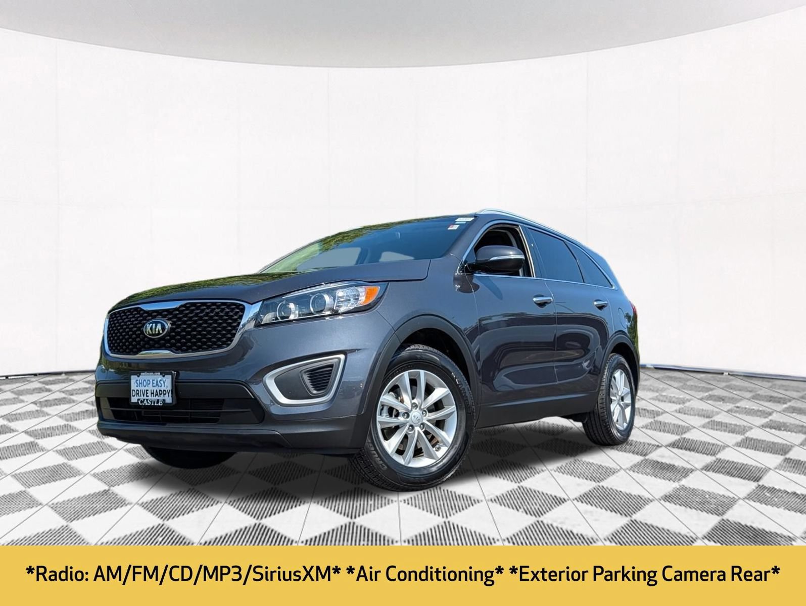 Used 2017 Kia Sorento FWD image 2