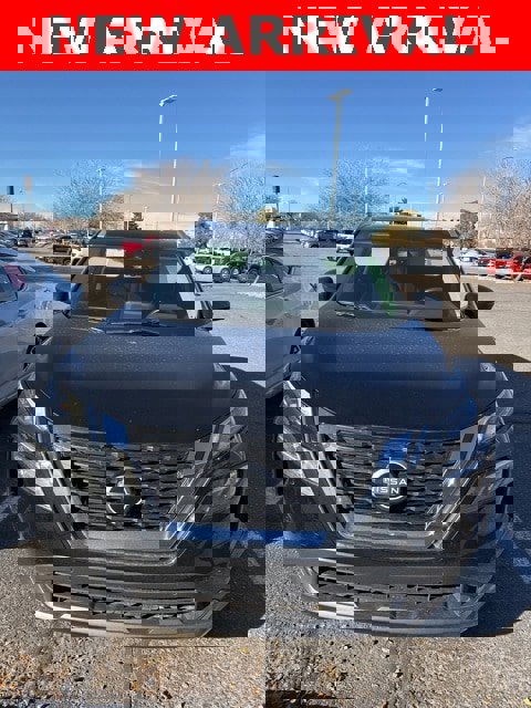 Used 2023 Nissan Rogue SL w/ SL Premium Package image 2