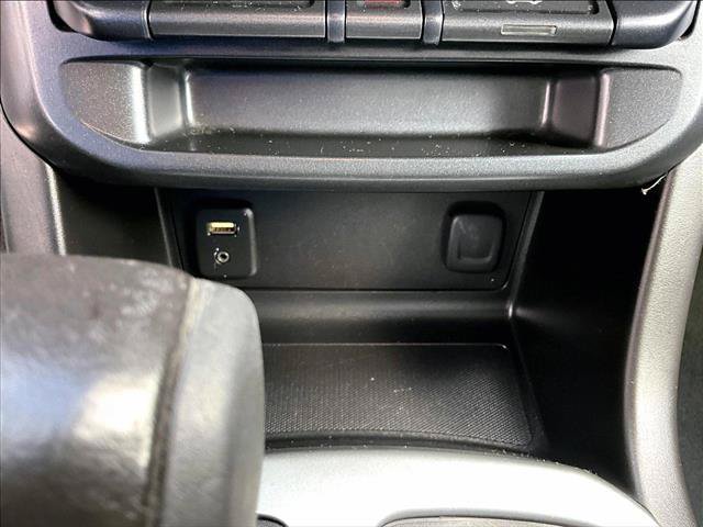 Used 2017 Chevrolet Colorado LT w/ LT Convenience Package RWD image 28