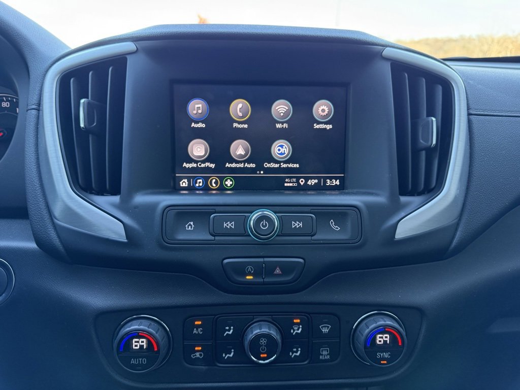 Used 2024 GMC Terrain SLE w/ Driver Convenience Package image 30