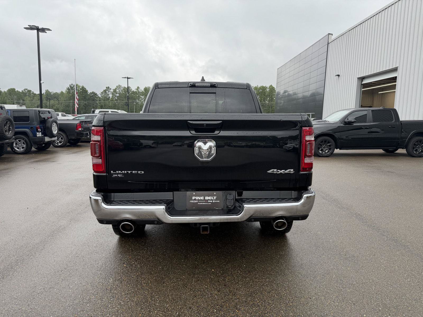 Used 2024 RAM 1500 Limited AWD/4WD image 5