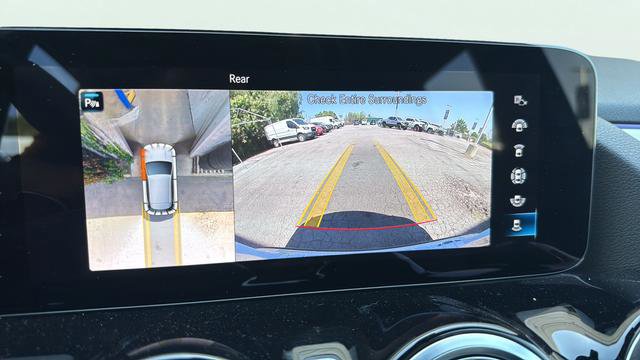 Used 2023 Mercedes-Benz GLA 35 AMG 4MATIC image 19