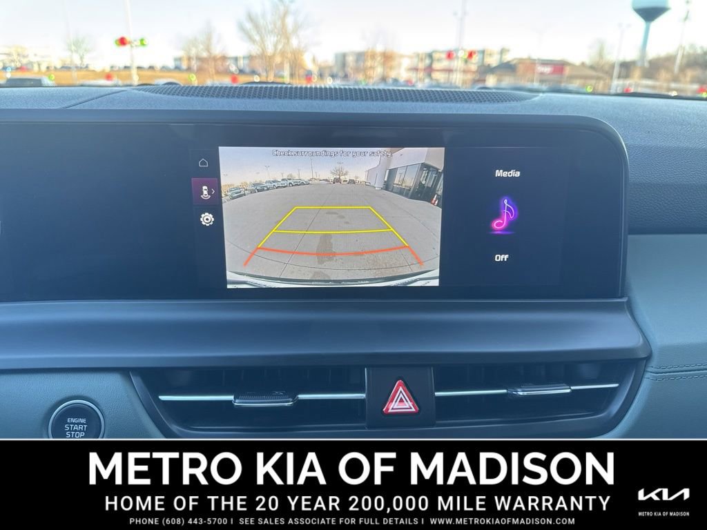 Used 2024 Kia Seltos SX w/ SX Sunroof Package image 22