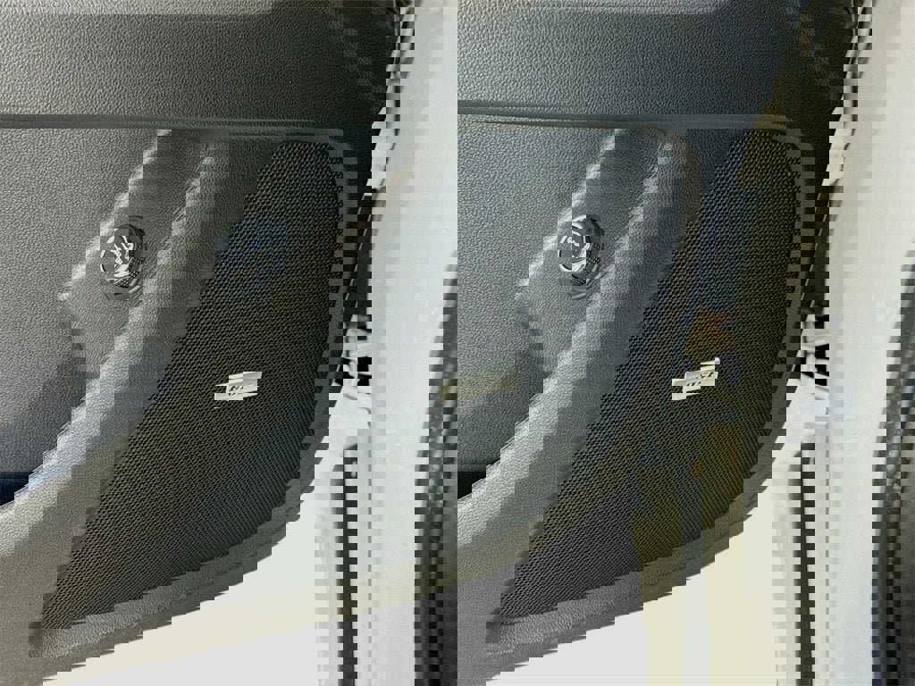 Used 2020 Chevrolet Traverse Premier image 13