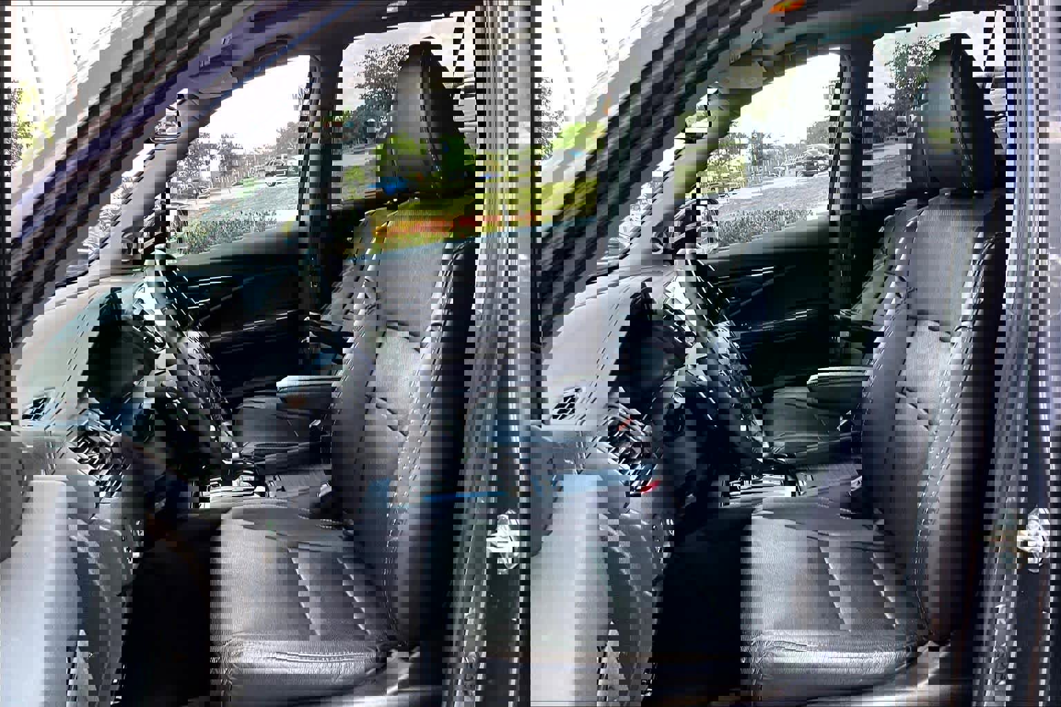 Used 2018 Honda Pilot Elite image 8