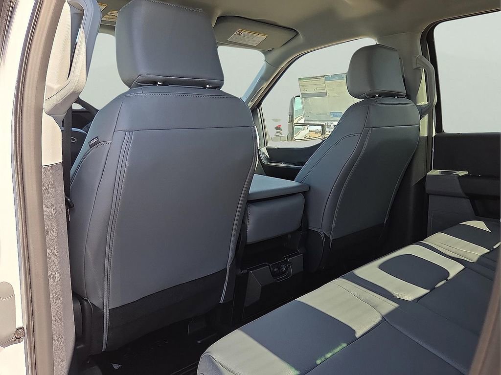 New 2026 Ford F350 XL w/ XL Chrome Package image 7