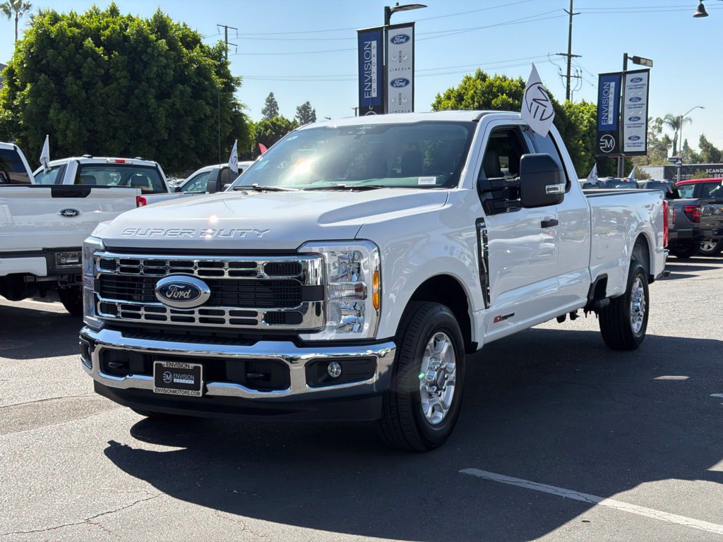 New 2026 Ford F350 XLT RWD image 5