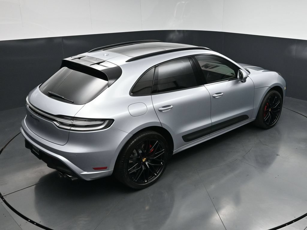 New 2024 Porsche Macan GTS AWD/4WD image 18