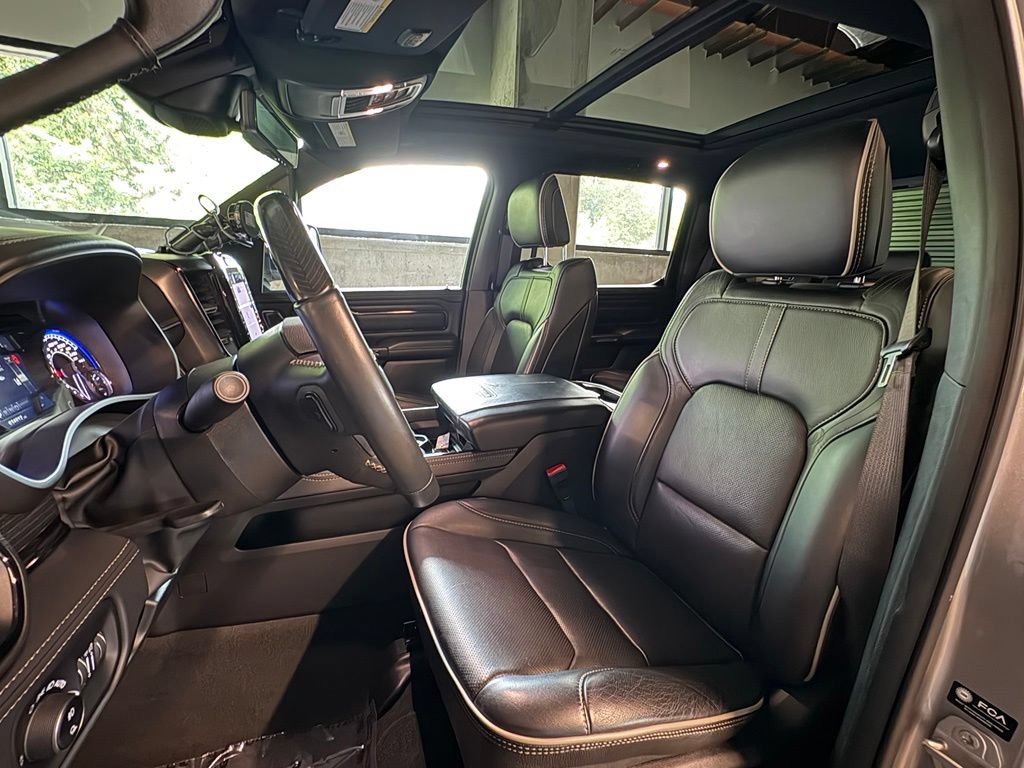 Used 2022 RAM 1500 Limited AWD/4WD image 5