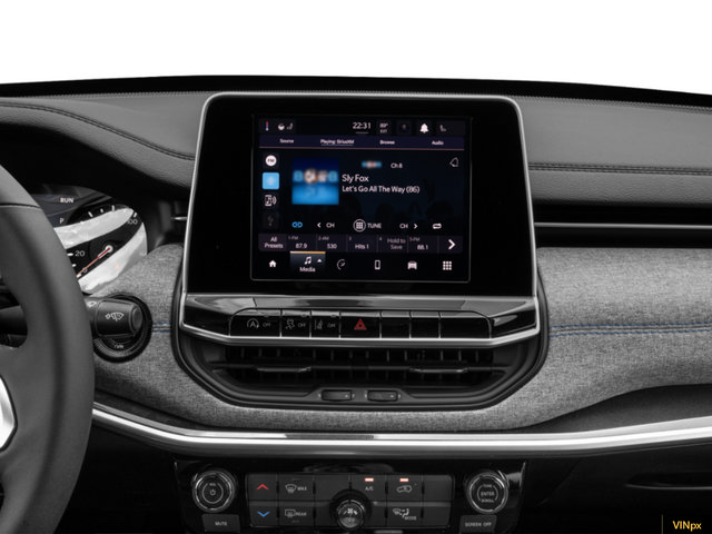 New 2026 Jeep Compass Latitude AWD/4WD image 12