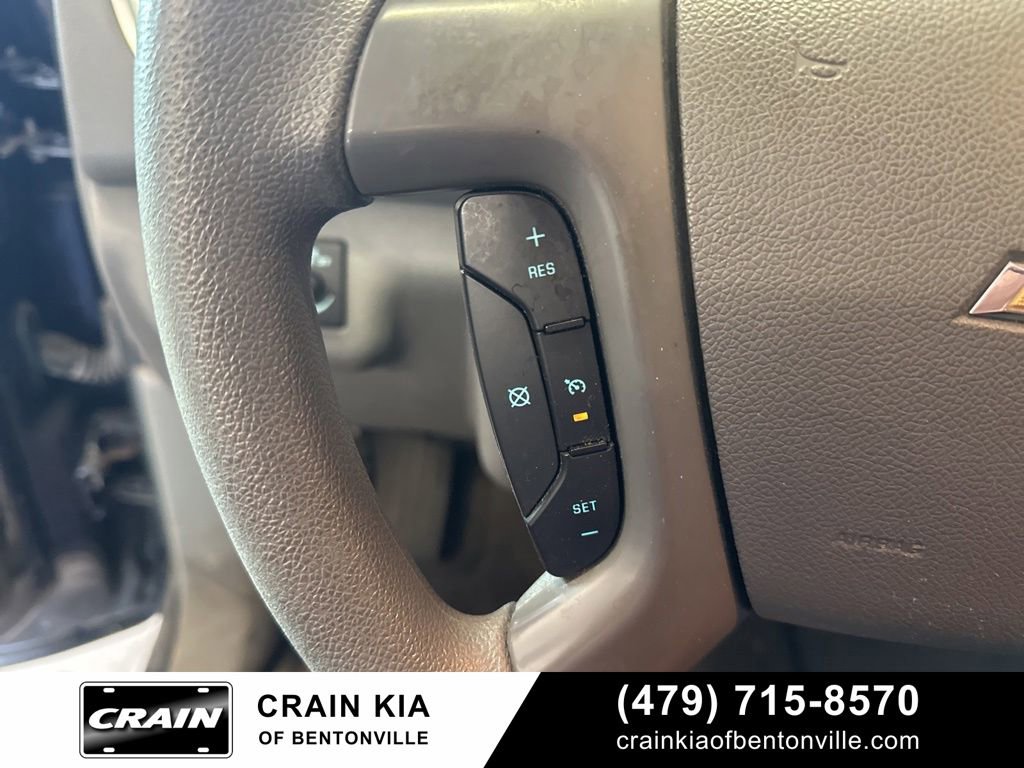 Used 2015 Chevrolet Traverse LS FWD image 25