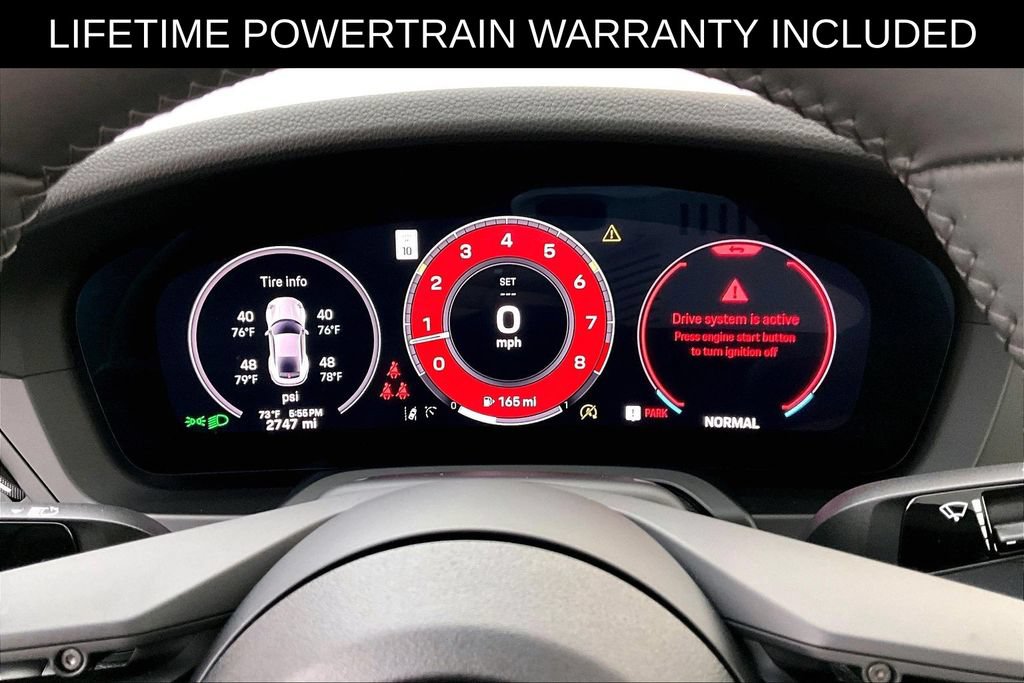 Used 2025 Porsche 911 Carrera T RWD image 27