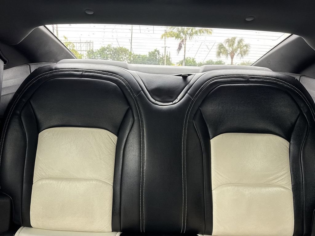Used 2018 Chevrolet Camaro LT w/ RS Package image 19