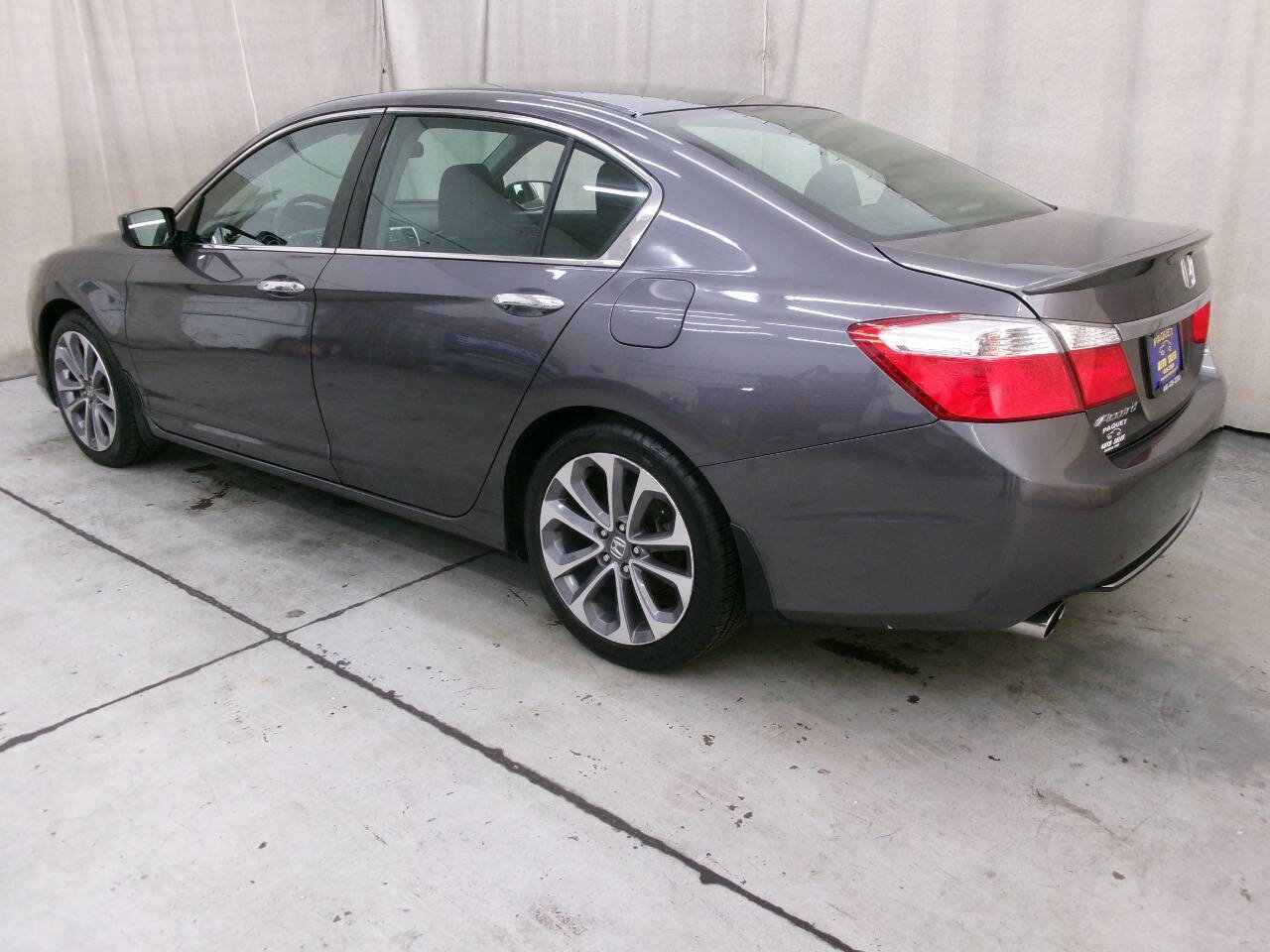 Used 2014 Honda Accord Sport image 6