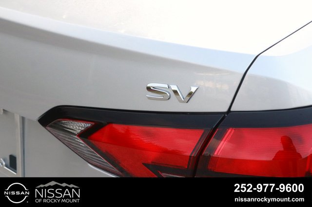 Certified 2024 Nissan Versa SV w/ Trunk Package FWD image 9