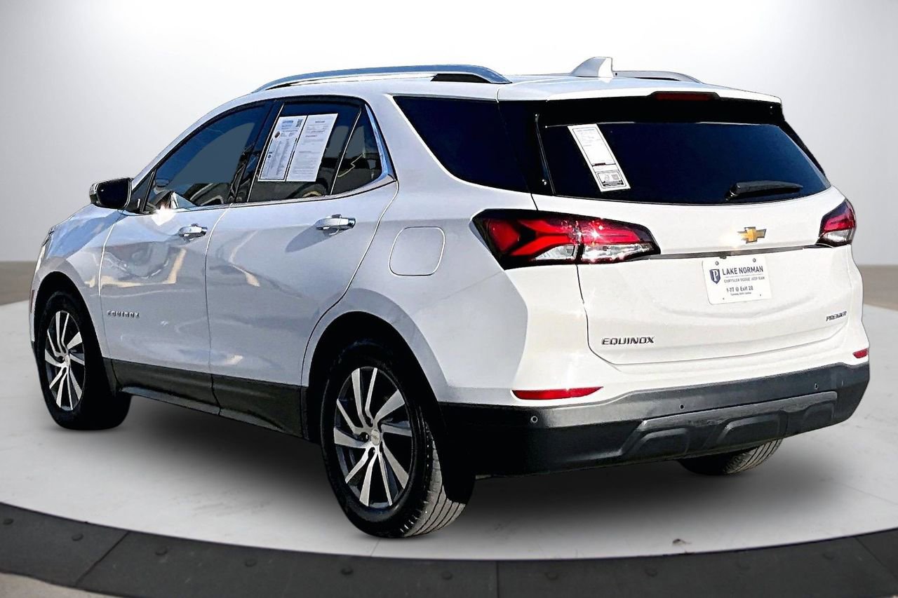 Used 2023 Chevrolet Equinox Premier image 7