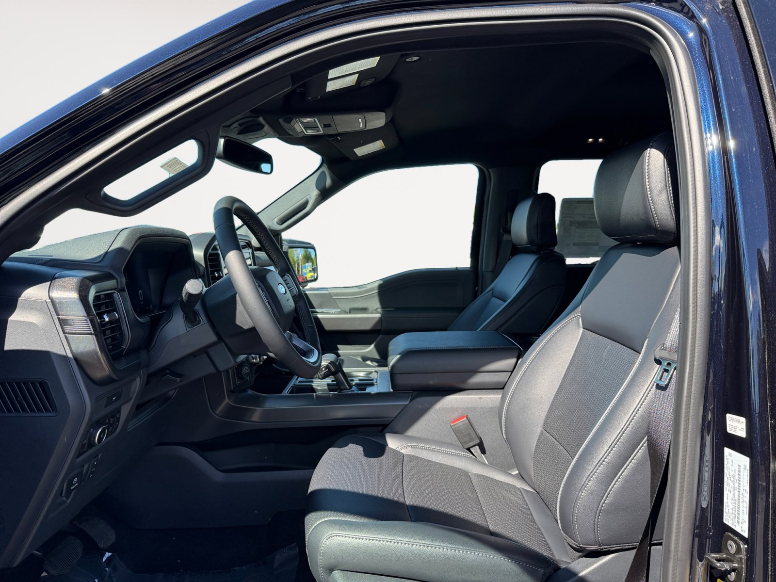 New 2026 Ford F150 Lariat w/ Equipment Group 501A Mid AWD/4WD image 10