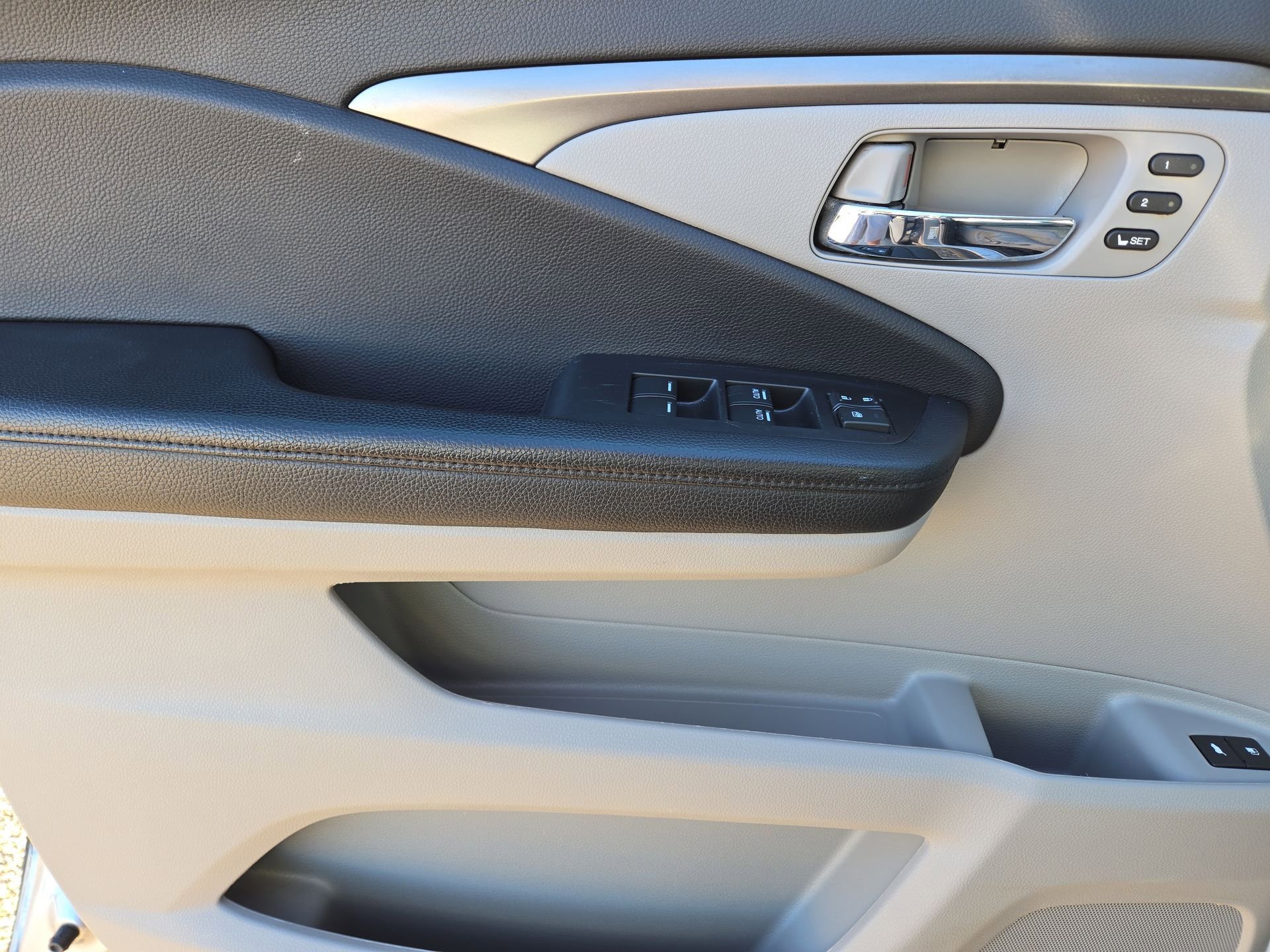 Used 2019 Honda Pilot EX-L image 15