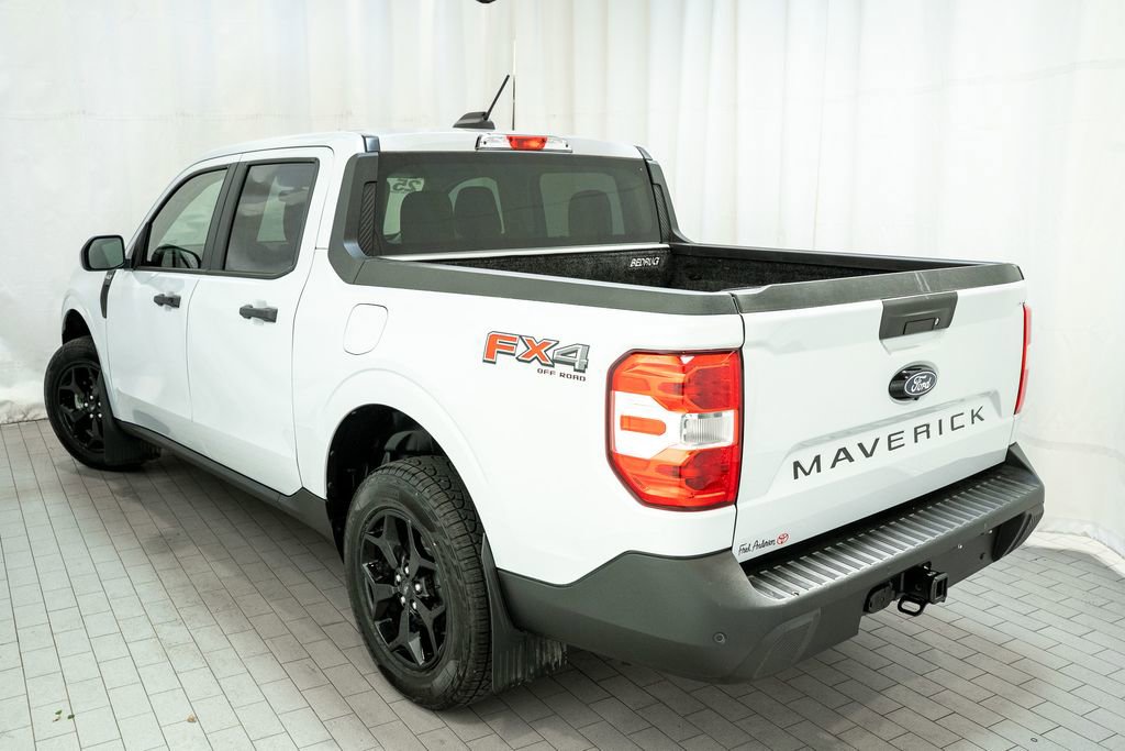 Used 2025 Ford Maverick XLT w/ XLT Luxury Package image 3