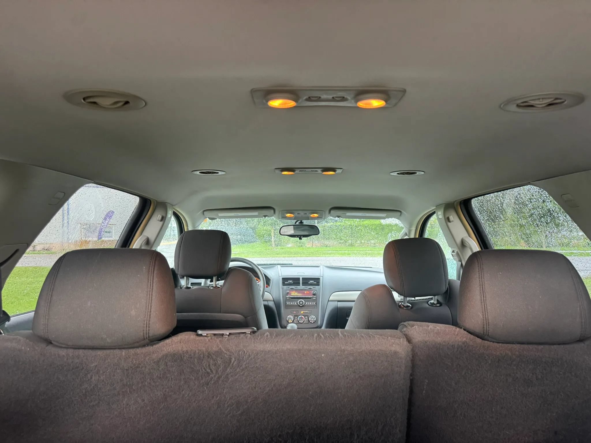 Used 2007 Saturn Outlook XE w/ Preferred Pkg FWD image 28