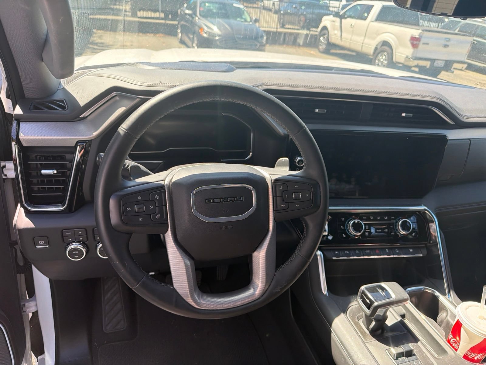 Used 2024 GMC Sierra 1500 Denali w/ Denali Reserve Package AWD/4WD image 9