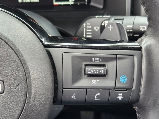 Used 2024 Nissan Rogue SL FWD image 23
