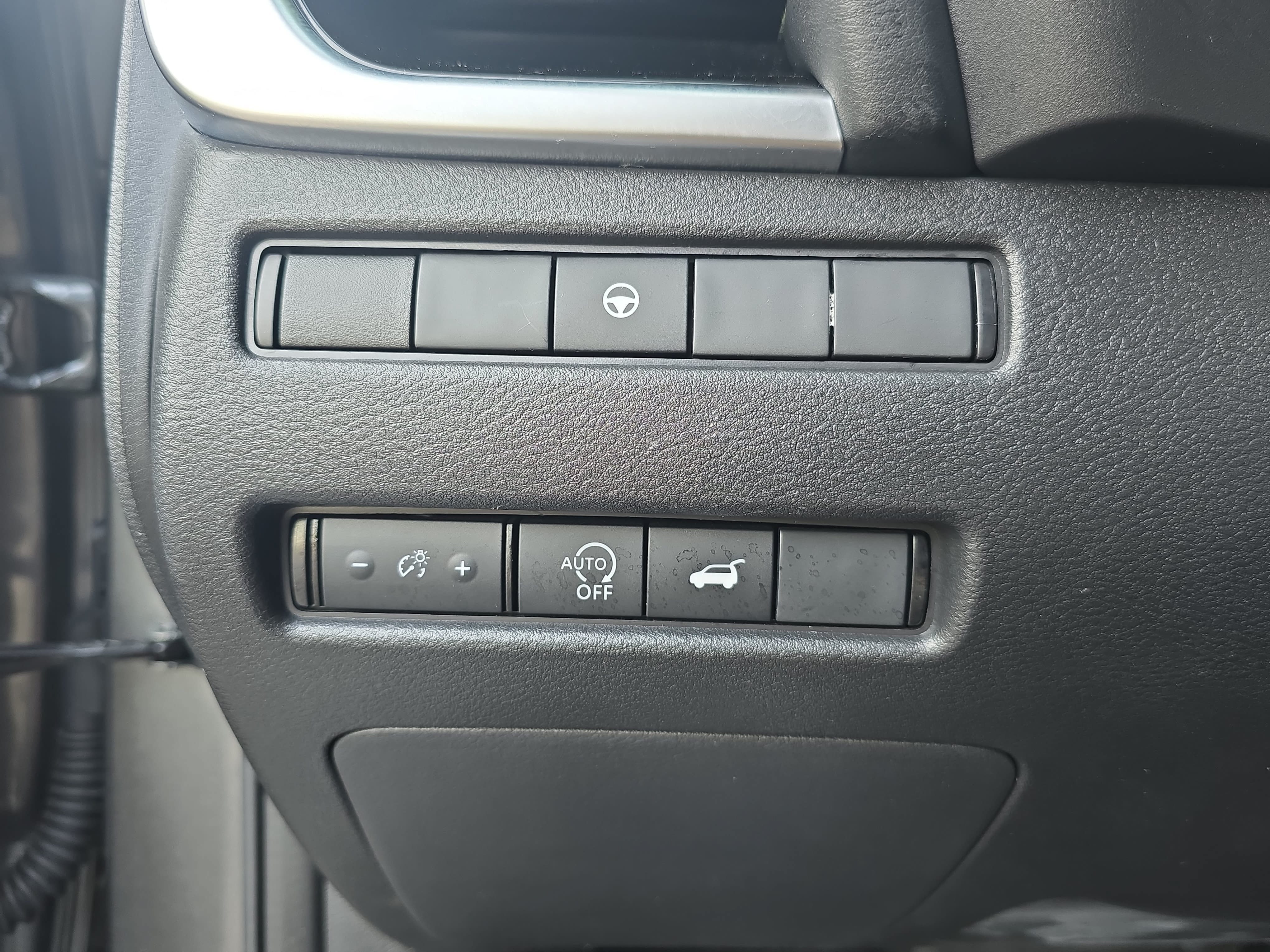 Used 2023 Nissan Rogue SL w/ SL Premium Package FWD image 25
