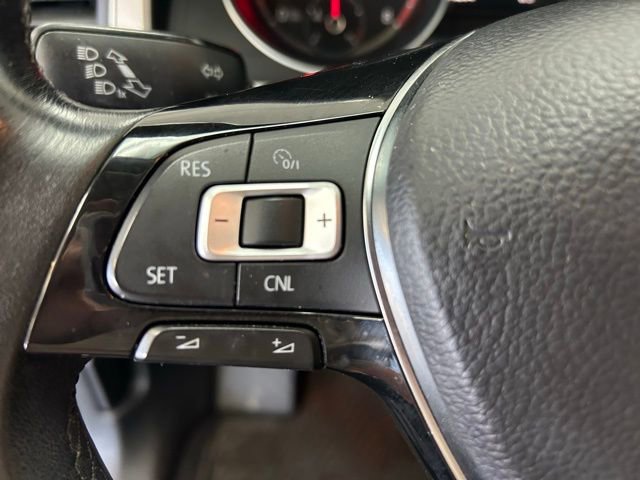 Used 2018 Volkswagen Atlas SE image 19