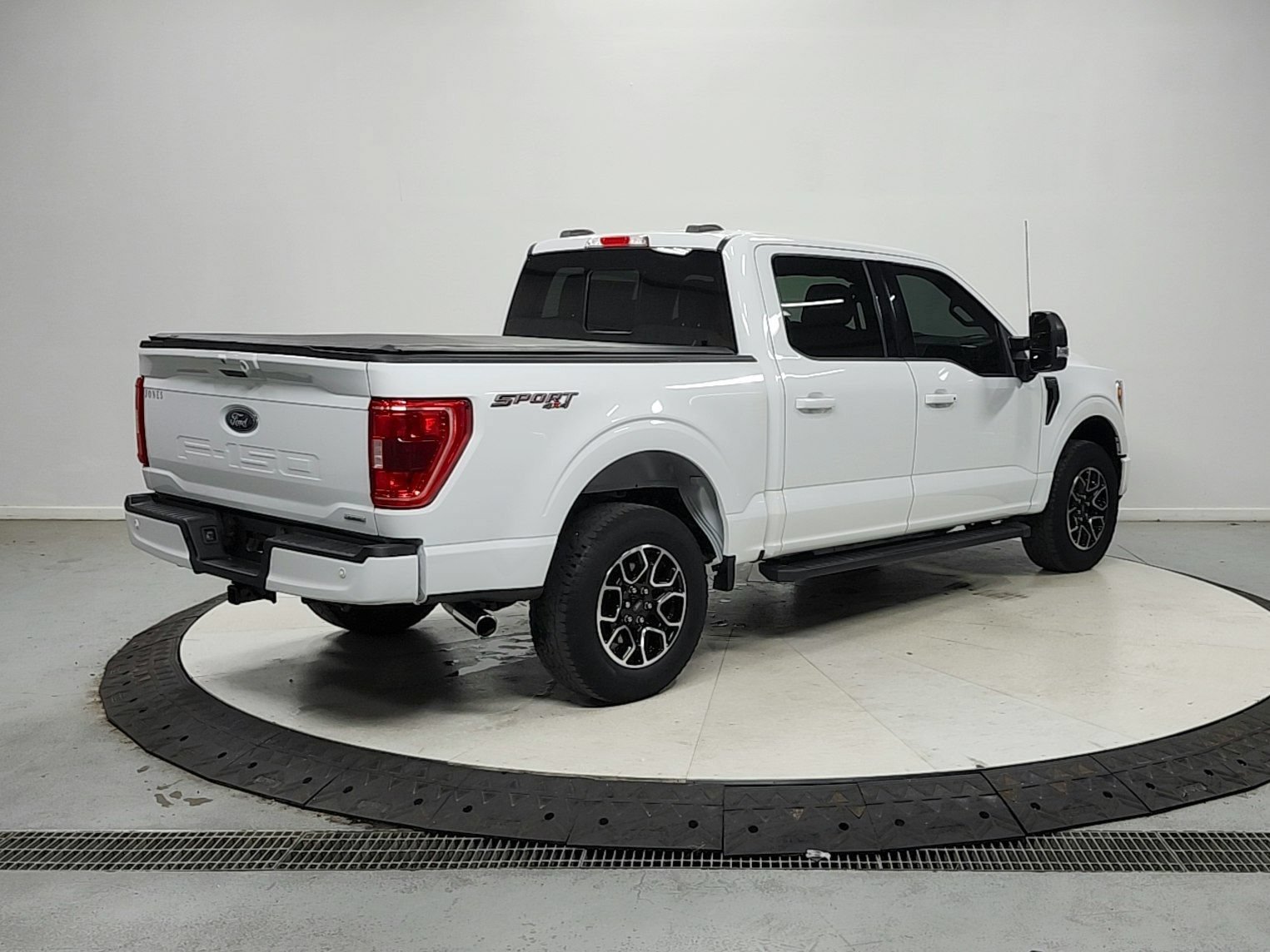 Used 2023 Ford F150 XLT w/ Equipment Group 302A High AWD/4WD image 8