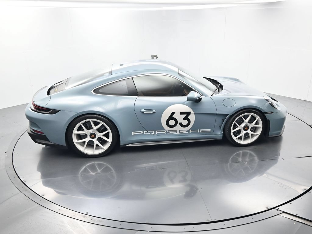 Certified 2024 Porsche 911 GT3 RS RWD image 42