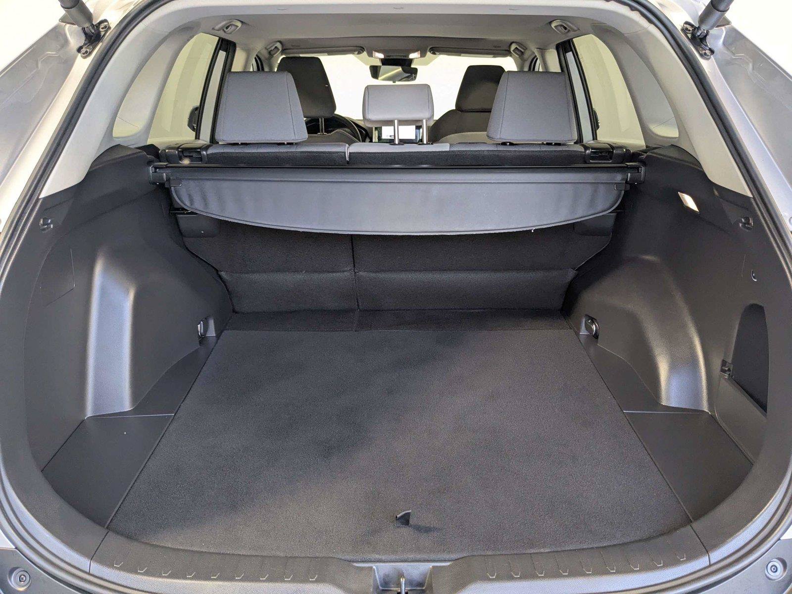 Used 2025 Toyota RAV4 XLE w/ Convenience Package FWD image 9