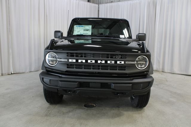 New 2025 Ford Bronco 4-Door AWD/4WD image 38