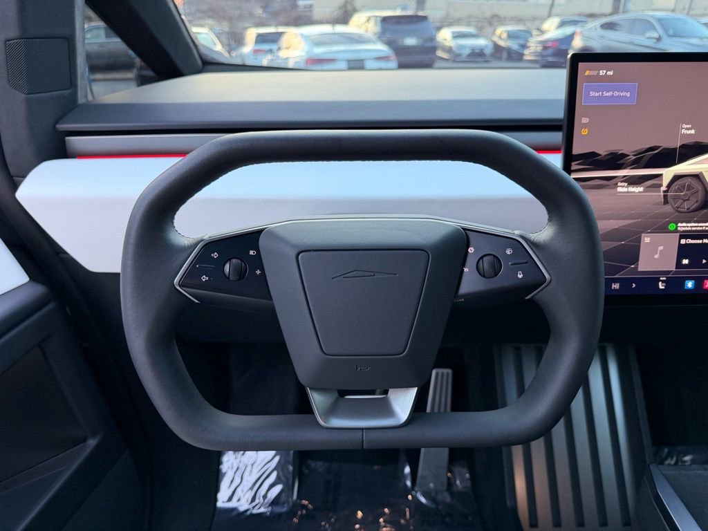 Used 2024 Tesla Cybertruck AWD Crew Cab image 15