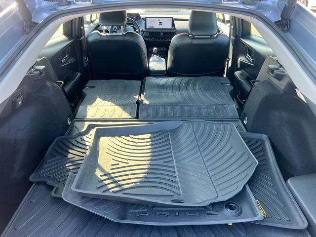 Used 2023 Toyota Prius Prime Premium image 41