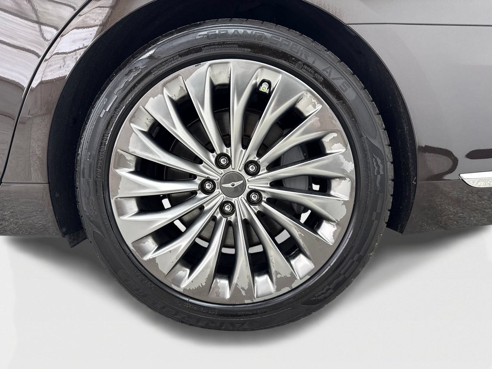 Used 2019 Genesis G90 3.3T Premium RWD image 52