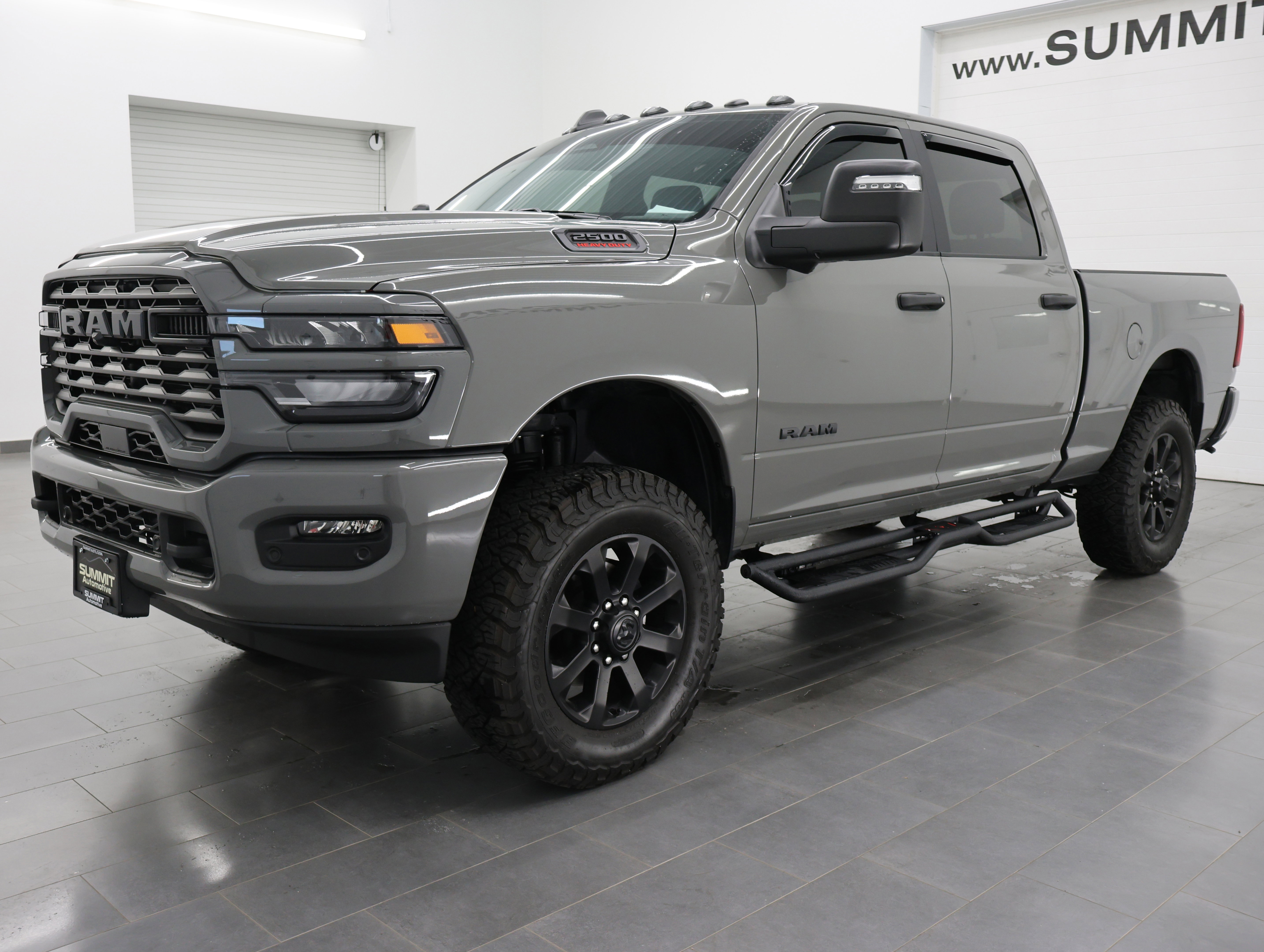 Used 2026 RAM 2500 Big Horn AWD/4WD image 7