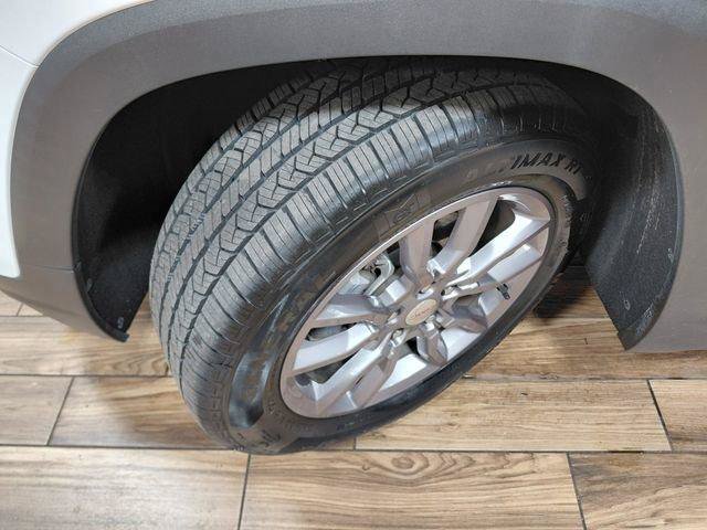 Certified 2024 GMC Terrain SLT AWD/4WD image 22